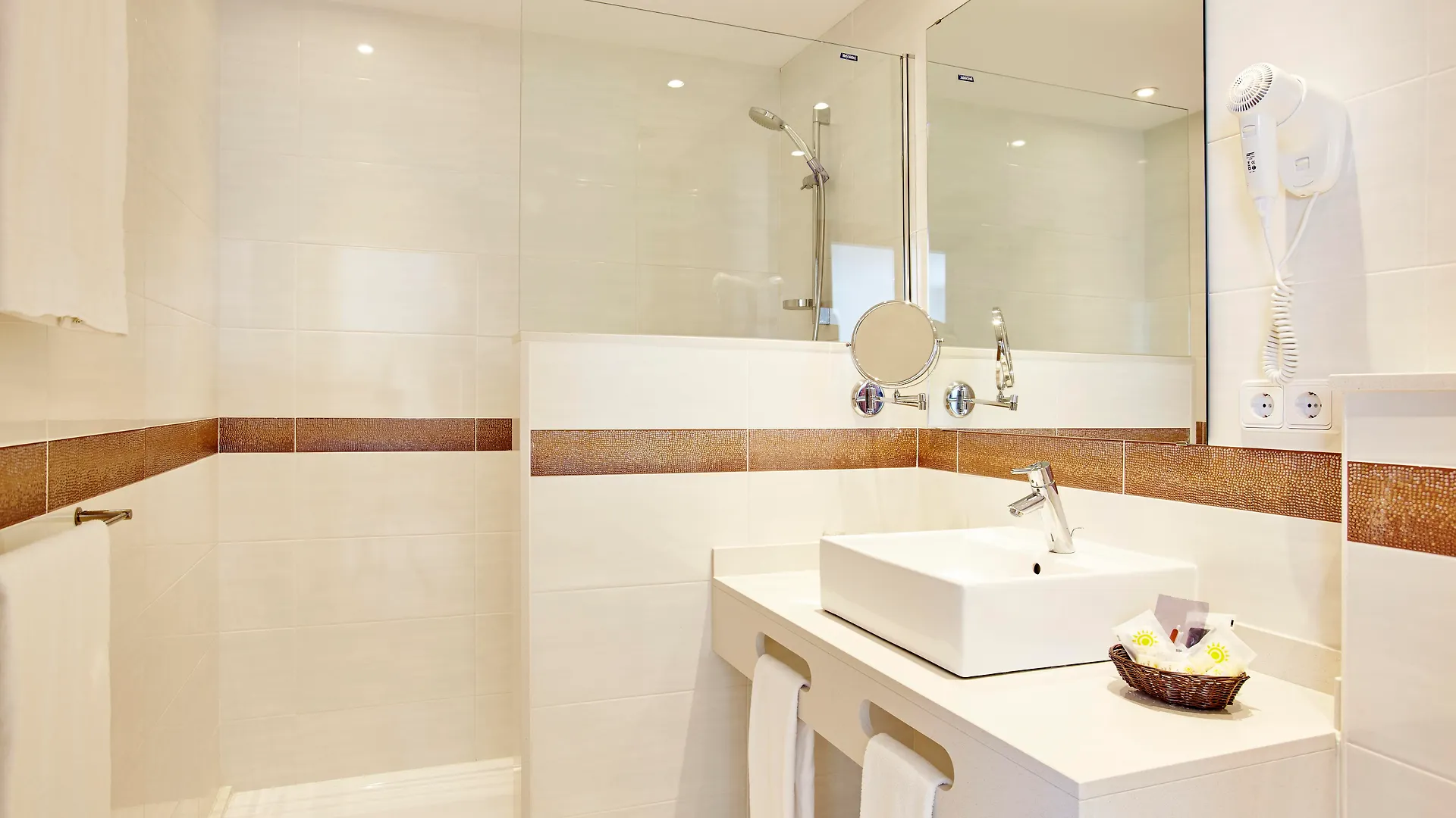 ****  Universal Hotel Marques Colonia de Sant Jordi Spain